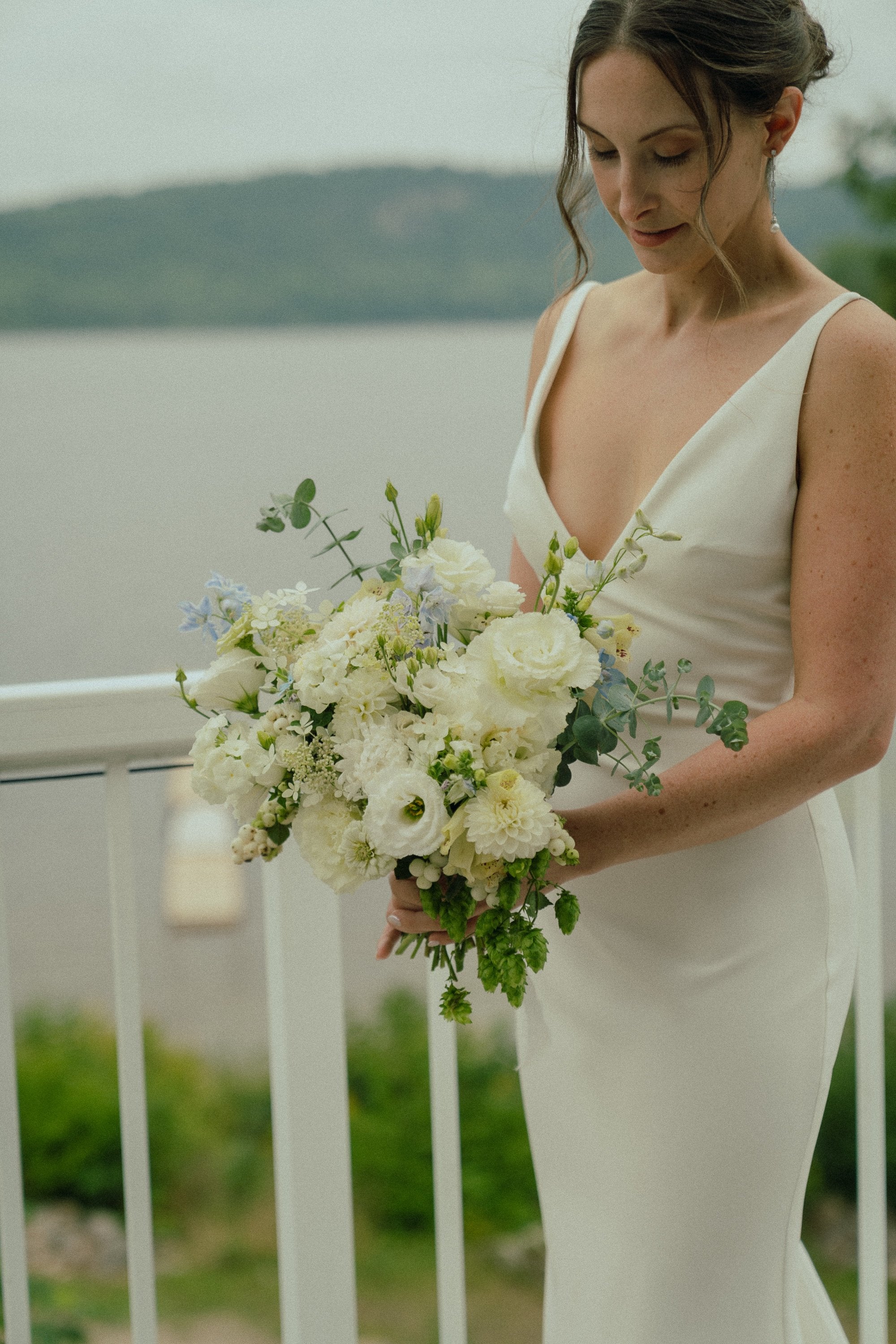 files/Local_wedding_flowers_re.Planted_Farm.jpg